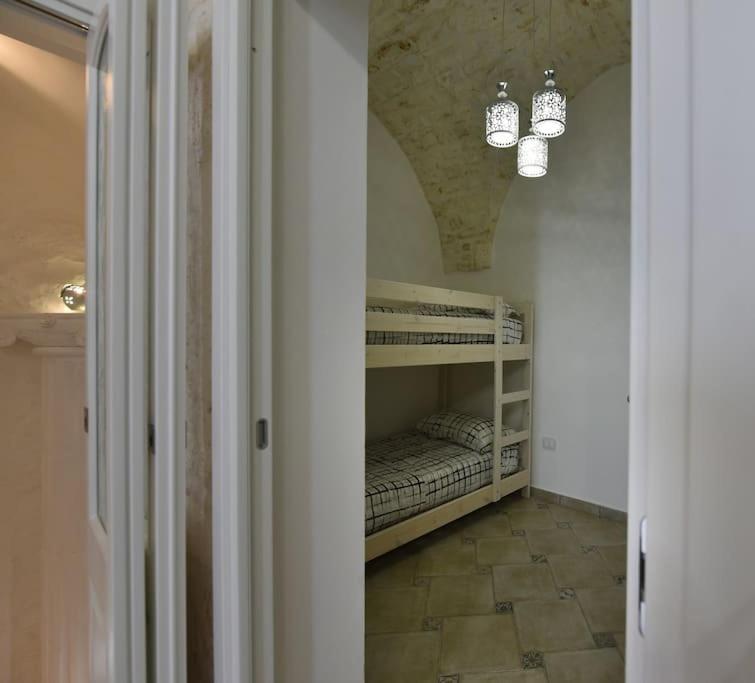 Le Alcove Del Leopardi Villa Ostuni Luaran gambar